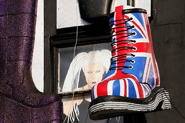 Doc martens union jack pas outlet cher